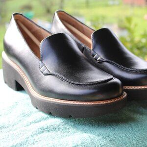 New Naturalizer Women's, Cabaret Slip-On Size 9.5 Wide New With Box NWOT